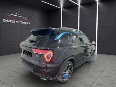 Lynk & Co 01 01 PHEV Nero usata Torino