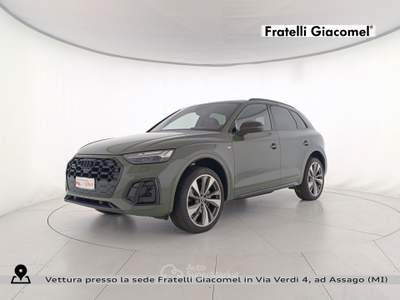 Audi Q5 40 2.0 tdi mhev 12v identity black quattro s-tronic Verde usata Assago