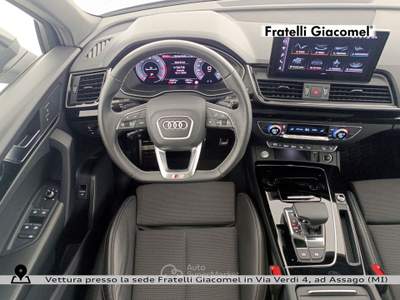 Audi Q5 40 2.0 tdi mhev 12v identity black quattro s-tronic Verde usata Assago