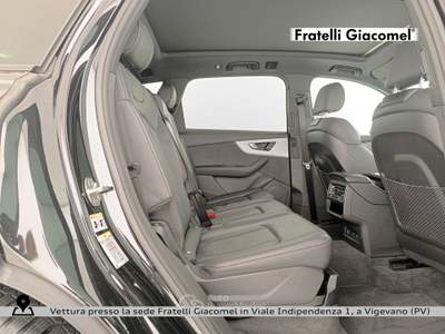 Audi Q7 3.0 tdi mhev s line edition quattro 286cv tiptronic 7p.ti Nero usata Vigevano