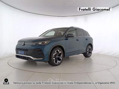Volkswagen Tiguan 2.0 tdi r-line 150cv dsg Blu/Azzurro usata Assago