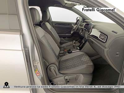 Volkswagen T-Roc 1.0 tsi r-line 110cv Argento usata Assago