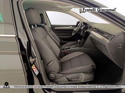 Volkswagen Passat alltrack 2.0 tdi 4motion 200cv dsg Nero usata Assago