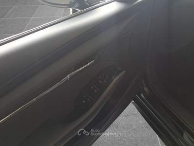 Mazda 3 Mazda3 2025 5hb 2.5l e-skyactiv g 140cv 6mt fwd centre-line desi euro6e-bis Nero usata Firenze