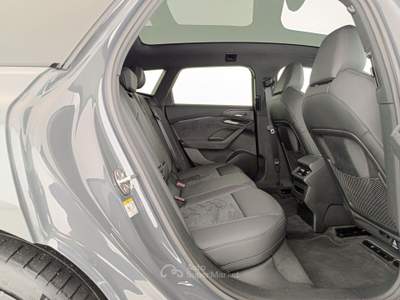 Audi A6 avant e-tron performance business 367cv Grigio usata Assago
