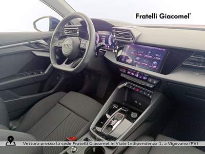 Audi A3 sportback 35 2.0 tdi s-tronic Blu/Azzurro usata Vigevano