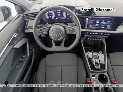 Audi A3 sportback 35 2.0 tdi s-tronic Blu/Azzurro usata Vigevano