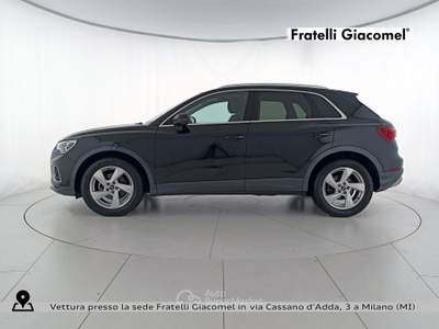 Audi Q3 35 2.0 tdi business advanced s-tronic Nero usata Milano