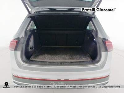 Volkswagen Tiguan 1.4 tsi eh elegance dsg Argento usata Assago