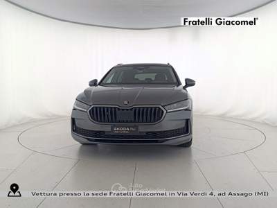 Skoda Superb wagon 2.0 tdi selection 150cv dsg Grigio usata Assago