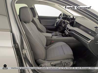 Skoda Superb wagon 2.0 tdi selection 150cv dsg Grigio usata Assago