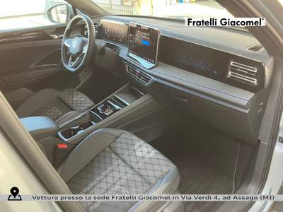 Volkswagen Tiguan 2.0 tdi r-line 4motion 193cv dsg Argento usata Assago
