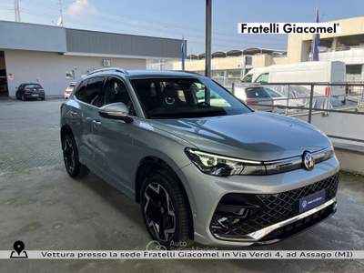 Volkswagen Tiguan 2.0 tdi r-line 4motion 193cv dsg Argento usata Assago