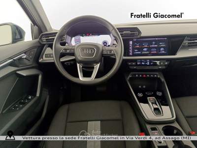 Audi A3 allstreet 2.0 tdi business advanced 150cv s-tronic Blu/Azzurro usata Assago