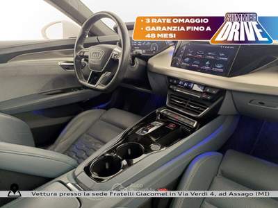 Audi e-tron quattro Bianco usata Assago