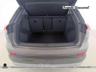 Audi Q4 40 business advanced Grigio usata Assago