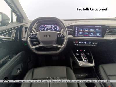 Audi Q4 40 business advanced Grigio usata Assago