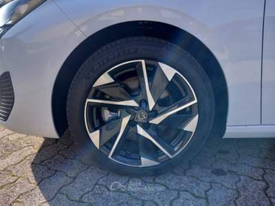 Peugeot 308 BlueHDi 130 S&S EAT8 Allure+P. VISION 360°+DR. ASS Bianco usata VAREDO