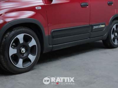 Fiat Panda pandina cross 1.0 firefly hybrid s&s 70cv Rosso usata Barzago