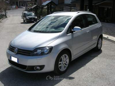 Volkswagen Golf VOLKSWAGEN Golf 6 Plus 2,0 TDI 140 CV DPF Highline Argento usata Campobasso