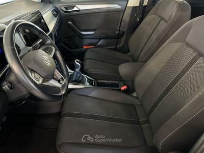 Volkswagen T-Roc  - t-roc 1.0 tsi life 110cv Beige usata Salerno