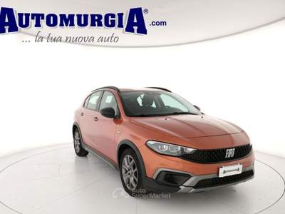 Fiat Tipo 1.3 Mjt 95 cv S&S 5p City Cross Arancione usata Barletta