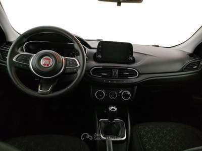 Fiat Tipo 1.3 Mjt 95 cv S&S 5p City Cross Arancione usata Barletta
