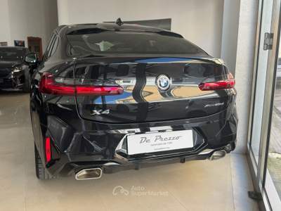 BMW X4 UNICO PROPRIETARIO, IVA ESPOSTA, TAGLIANDI BMW Nero usata Nardò