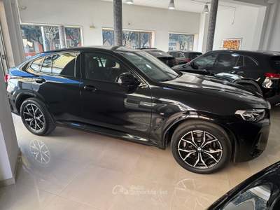BMW X4 UNICO PROPRIETARIO, IVA ESPOSTA, TAGLIANDI BMW Nero usata Nardò