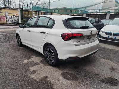 Fiat Tipo Tipo 5porte II  5p 1.5 t4 hybrid 130cv dct Bianco usata Milano