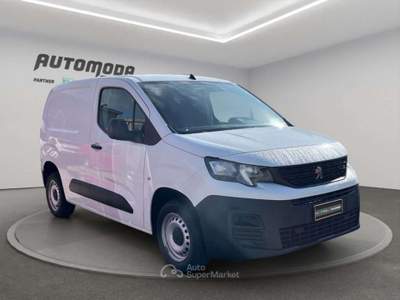 Peugeot Partner 1.5HDi 100CV PRO Bianco usata San Miniato