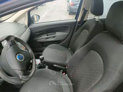 Fiat Grande Punto 5p 1.2 Dynamic 65cv Blu/Azzurro usata Cassina de' Pecchi
