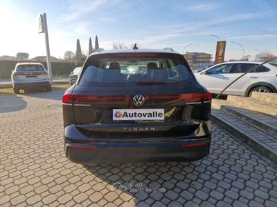 Volkswagen Tiguan Tiguan 2.0 TDI 150 CV DSG Life Nero usata Prevalle