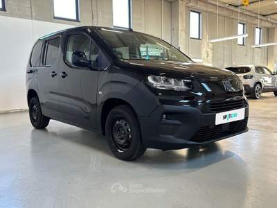 Fiat Doblò 1.5 Diesel 100 Cv Mt6 Passo Corto Nero usata Milano