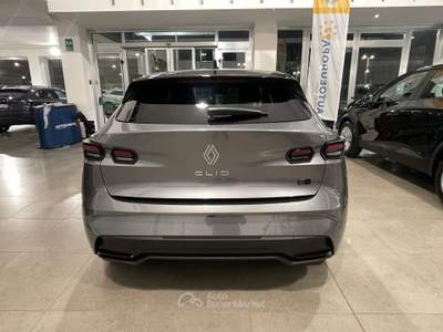 Renault Clio Clio Full Hybrid E-Tech 160 CV 5 porte Techno Grigio usata MONOPOLI