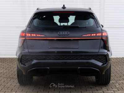 Audi Q3 2.0 tdi S line edition 150cv s-tronic Rosso usata Cento