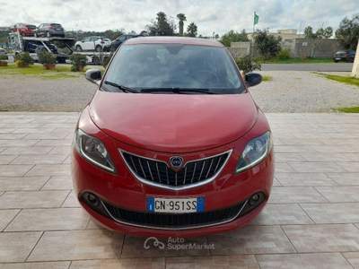 Lancia Ypsilon Ypsilon 1.0 FireFly 5p. S&S Hybrid Oro Rosso usata Caprarica di Lecce