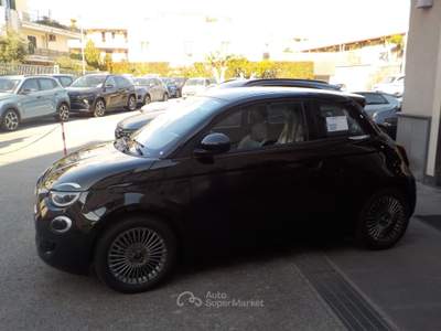 Fiat 500 NEW - 1.0 Hybrid 65 CV Pop usata TORRE DEL GRECO