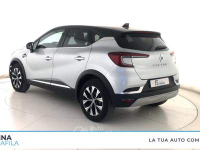 Renault Captur  - captur 1.0 tce techno 90cv Grigio usata Marcianise