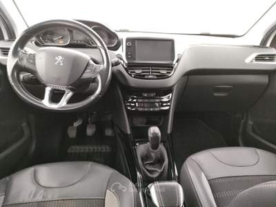 Peugeot 2008 1° serie PureTech Turbo 110 S&S Allure Bianco usata Barletta