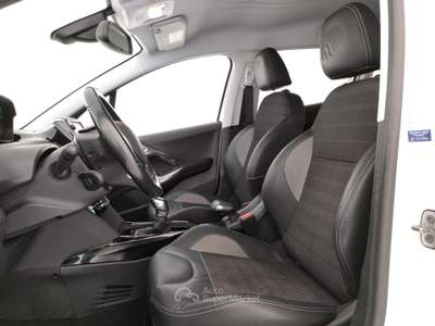 Peugeot 2008 1° serie PureTech Turbo 110 S&S Allure Bianco usata Barletta