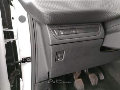 Peugeot 2008 1° serie PureTech Turbo 110 S&S Allure Bianco usata Barletta