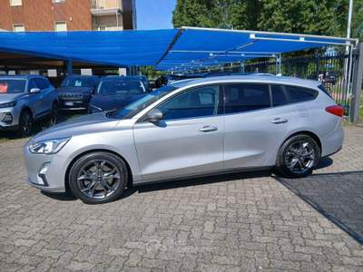 Ford Focus 1.0 EcoBoost 125 CV SW Business Argento usata Varedo