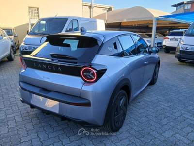 Lancia Ypsilon Hybrid e-DCT con PACK TECH Grigio usata Varedo