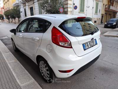 Ford Fiesta DIESEL Business Bianco usata CORATO