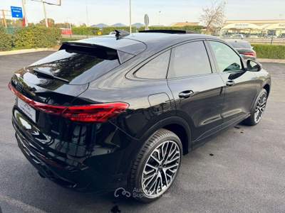 Audi Q5 2.0 TDI SPB S LINE TETTO KAMERA MATRIX 21 Nero usata Ciampino