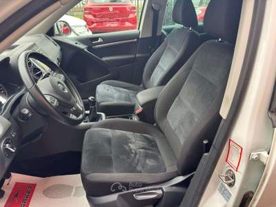 Volkswagen Tiguan 2.0 tdi bm 110cv Sport Bianco usata Cernusco sul Naviglio