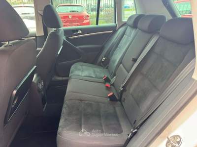 Volkswagen Tiguan 2.0 tdi bm 110cv Sport Bianco usata Cernusco sul Naviglio