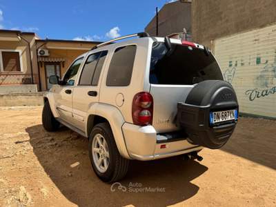Jeep Cherokee Limited Grigio usata Poviglio