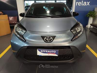 Toyota Aygo X 1.0 ACTIVE 72cv Blu/Azzurro usata Bologna